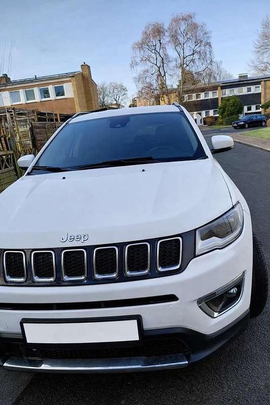 Gebraucht Jeep Compass Limited 170 PS (125 kW) 2020 Weiß SUV