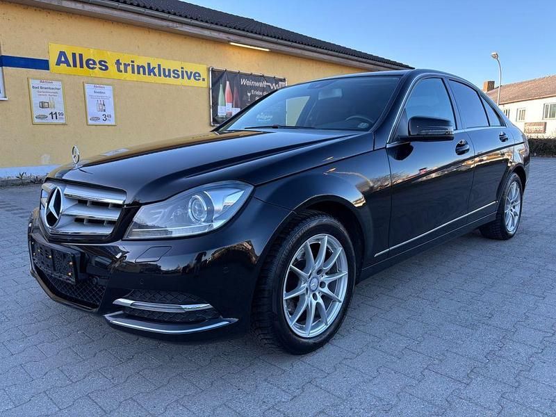 Gebraucht Mercedes C200 184 PS (135 kW) 2013 Schwarz Limousine