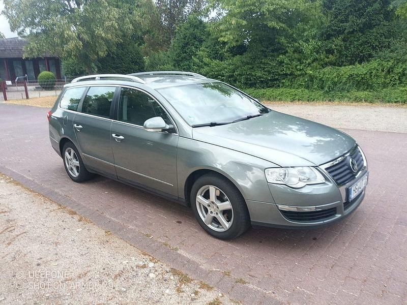 Grün Gebraucht 2005 VW Passat Trendline Kombi | 2.800 € (Fairer Preis) - Bild 1/4