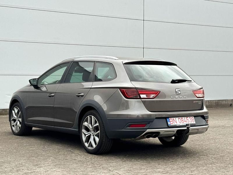 Gebraucht Seat Leon X-Perience 184 PS (135 kW) 2015 Braun Kombi