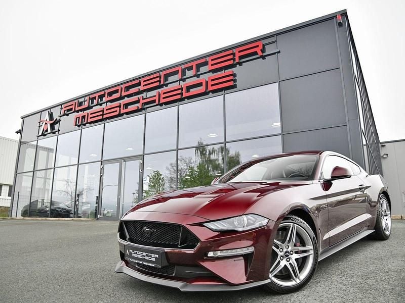 Rot Gebraucht 2018 Ford Mustang GT Coupé | 47.790 € - Bild 1/4