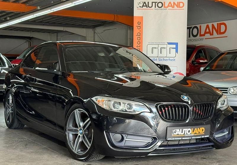 Schwarz Gebraucht 2015 BMW 218 Sport Line Coupé | 13.499 € (Fairer Preis) - Bild 1/4