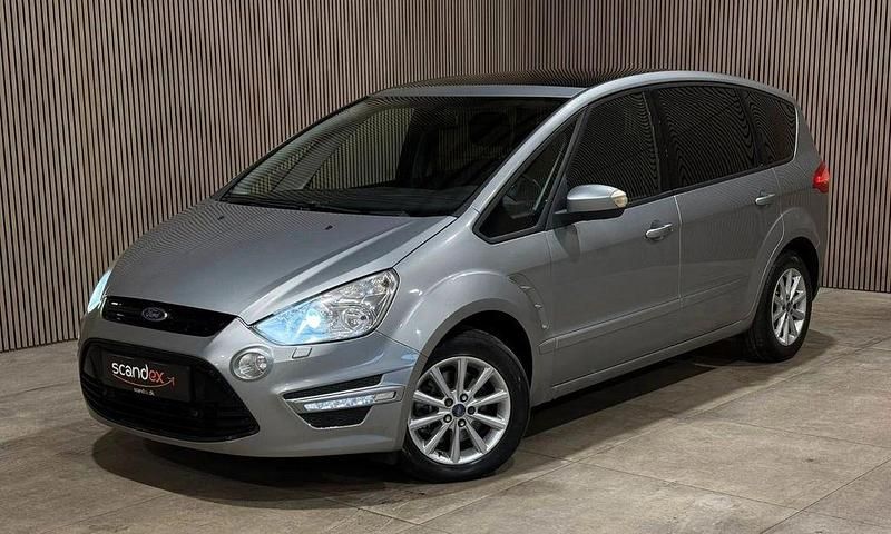 Gebraucht Ford S-MAX S 163 PS (119 kW) 2014 Silber Van / Kleinbus