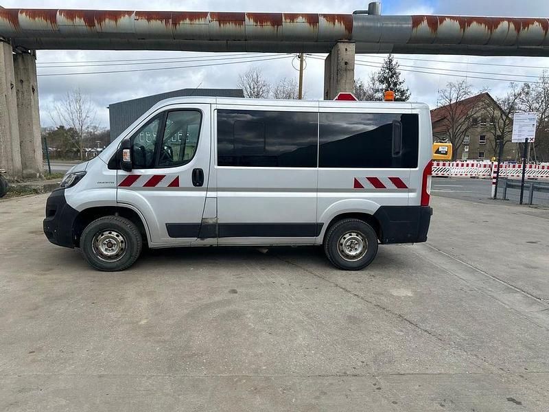 Gebraucht Fiat Ducato 140 PS (102 kW) 2020 Silber Van