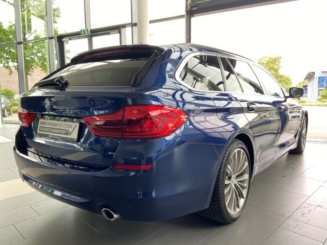 Gebraucht BMW 520 Performance 190 PS (139 kW) 2017 Blau Kombi