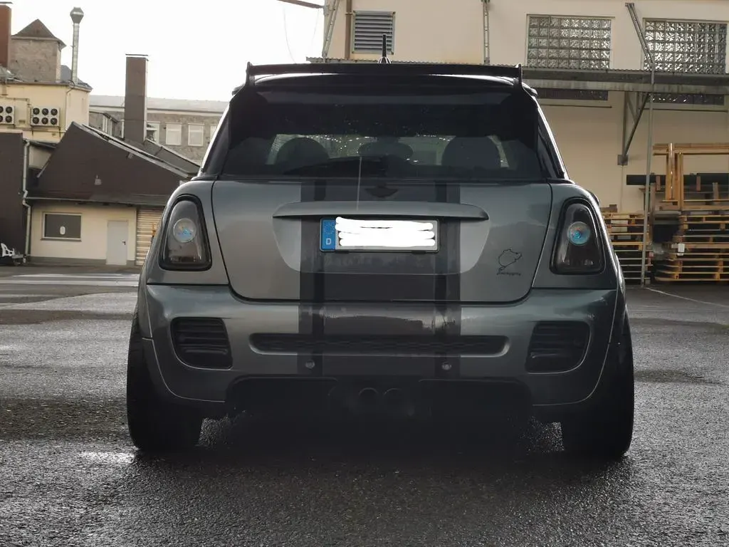 Gebraucht Mini John Cooper Works 260 PS (191 kW) 2008 Silber Kleinwagen