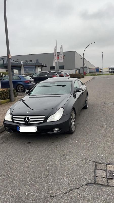 Gebraucht Mercedes CLS350 292 PS (214 kW) 2007 Schwarz Limousine