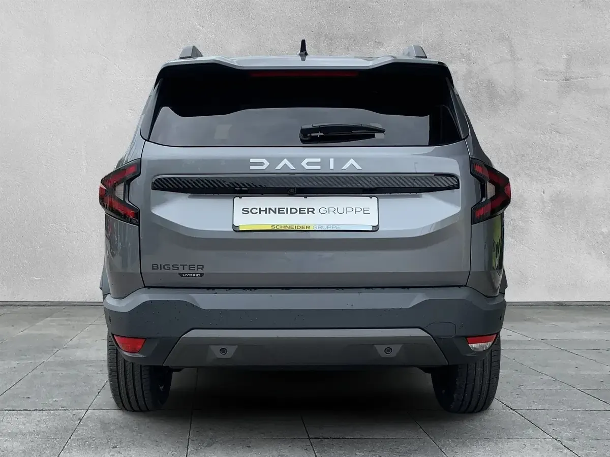 Gebraucht Dacia Bigster Journey 156 PS (114 kW) 2025 Grau SUV