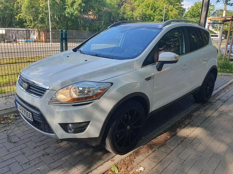 Weiß Gebraucht 2012 Ford Kuga SUV | 5.900 € (Guter Preis) - Bild 1/4