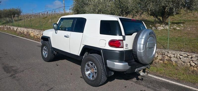 Gebraucht Toyota FJ Cruiser 272 PS (200 kW) 2014 Weiß SUV