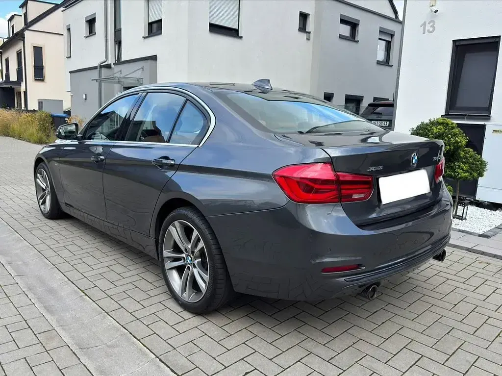 Gebraucht BMW 340 Performance 326 PS (239 kW) 2016 Grau Limousine
