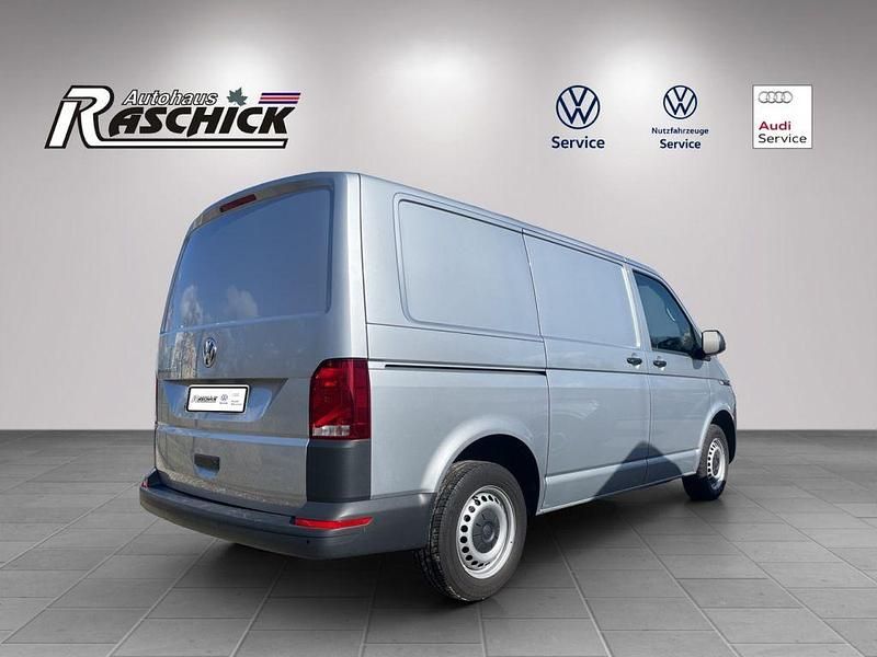 Gebraucht VW T6.1 110 PS (80 kW) 2021 Reflexsilber Van