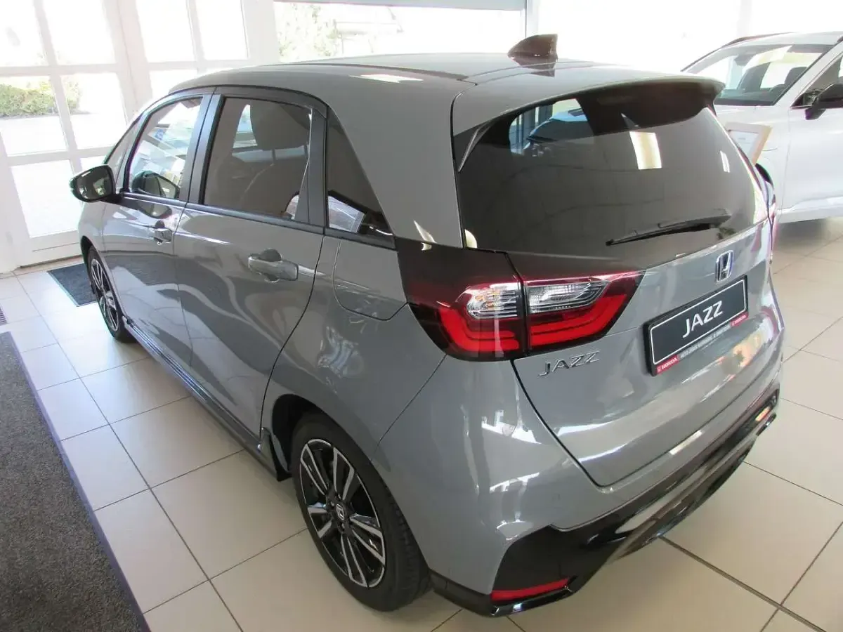 Gebraucht Honda Jazz Advance 122 PS (89 kW) 2025 Urban gray p Kleinwagen