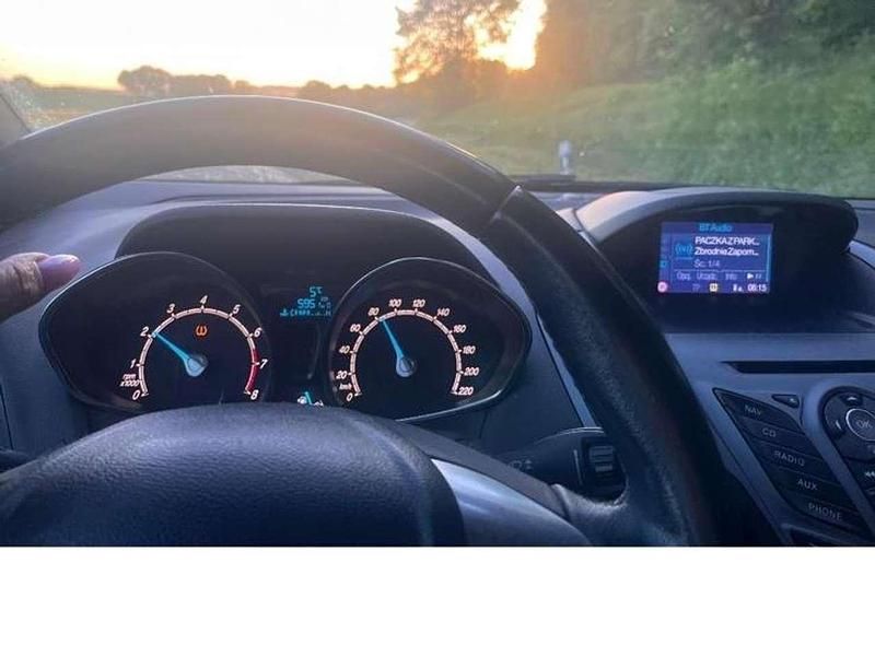 Second-hand Ford B-MAX SYNC Edition 101 CP (74 kW) 2015 Monovolum