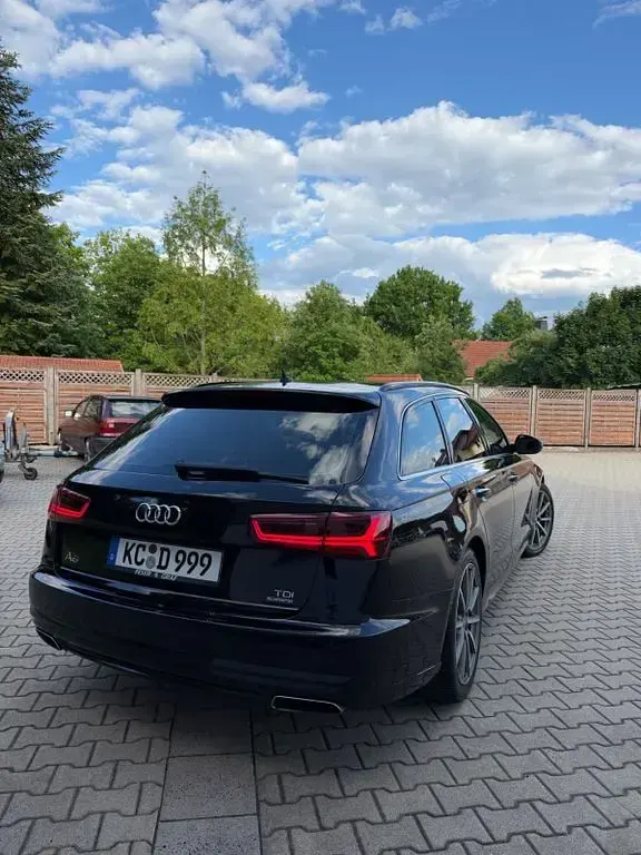 Gebraucht Audi A6 218 PS (160 kW) 2015 Schwarz Kombi