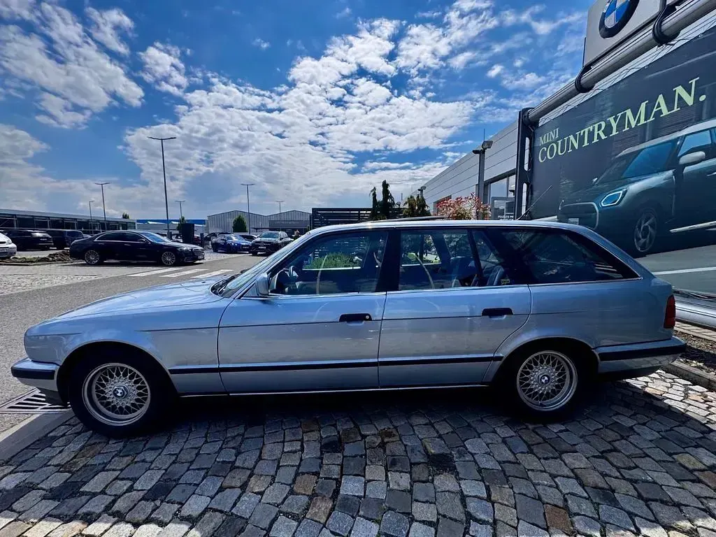 Gebraucht BMW 525 143 PS (105 kW) 1993 Silber Kombi