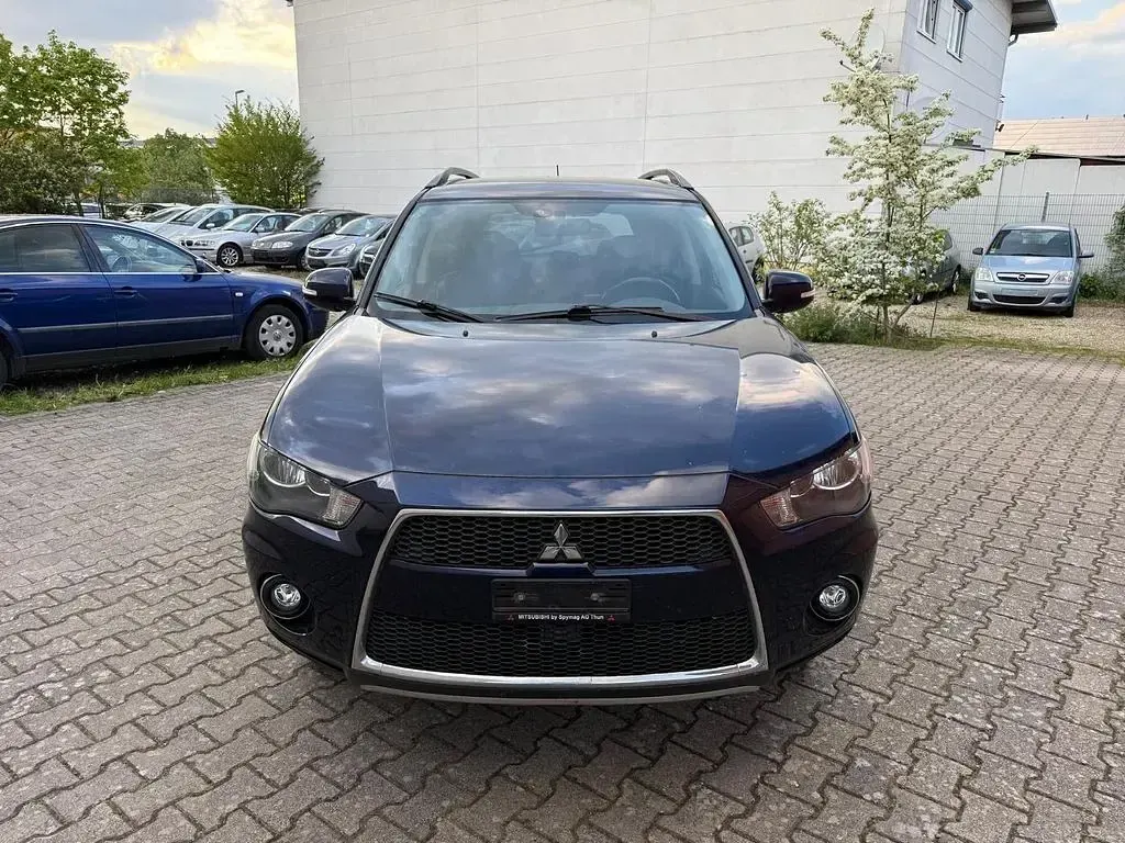Gebraucht Mitsubishi Outlander Invite 156 PS (114 kW) 2010 Other SUV