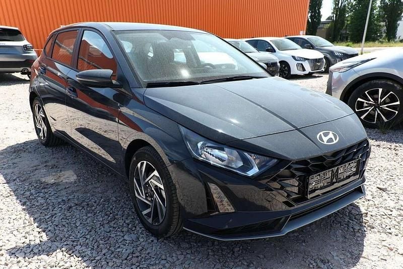 Aurora grey mineraleffekt Neu 2025 Hyundai i20 Select Kleinwagen | 21.241 € (Fairer Preis) - Bild 1/4