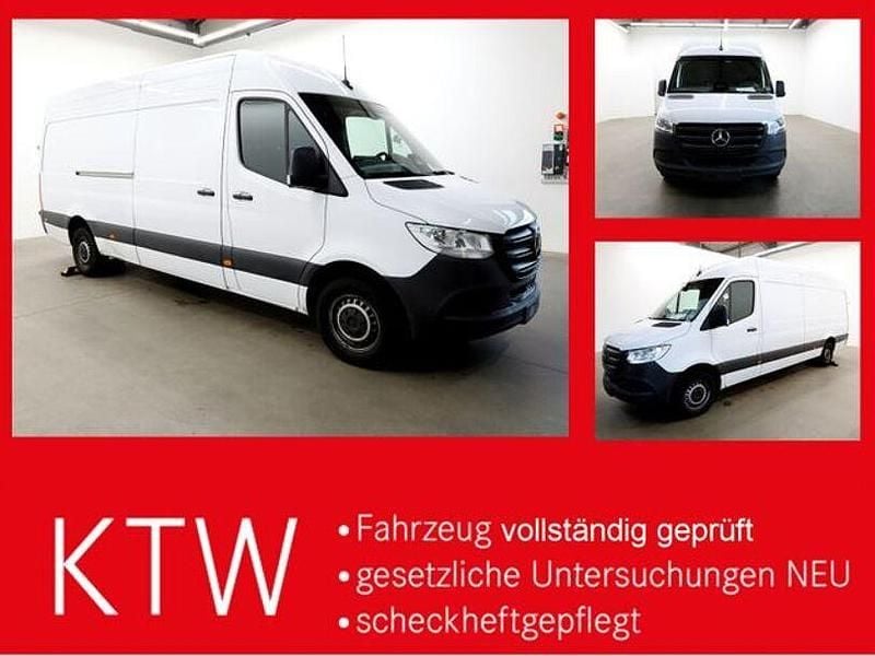 Gebraucht Mercedes Sprinter 170 PS (125 kW) 2025 Arktikweiss Van
