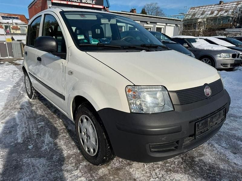 Gebraucht Fiat Panda Active 69 PS (50 kW) 2011 Weiß Kleinwagen