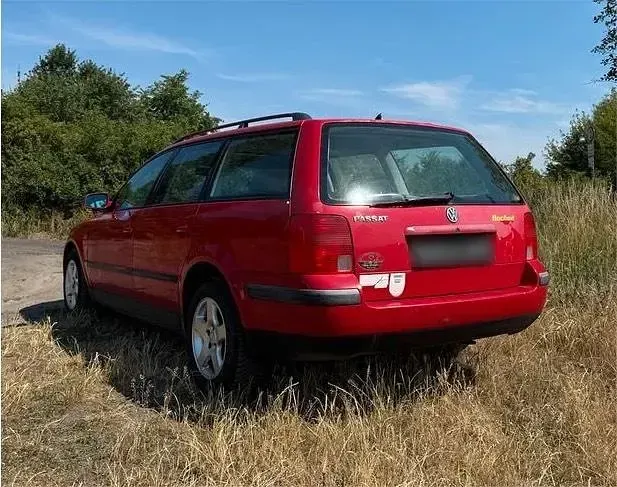 Gebraucht VW Passat 150 PS (110 kW) 1997 Rot Kombi