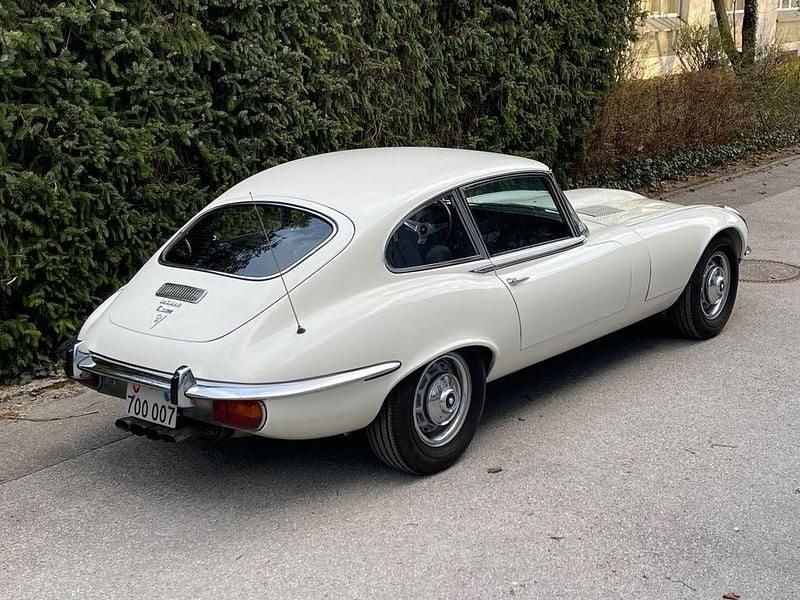 Gebraucht Jaguar E-Type 268 PS (197 kW) 1972 Weiß Coupé