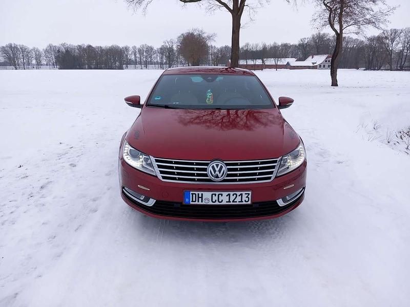 Gebraucht VW CC 140 PS (102 kW) 2013 Rot Limousine