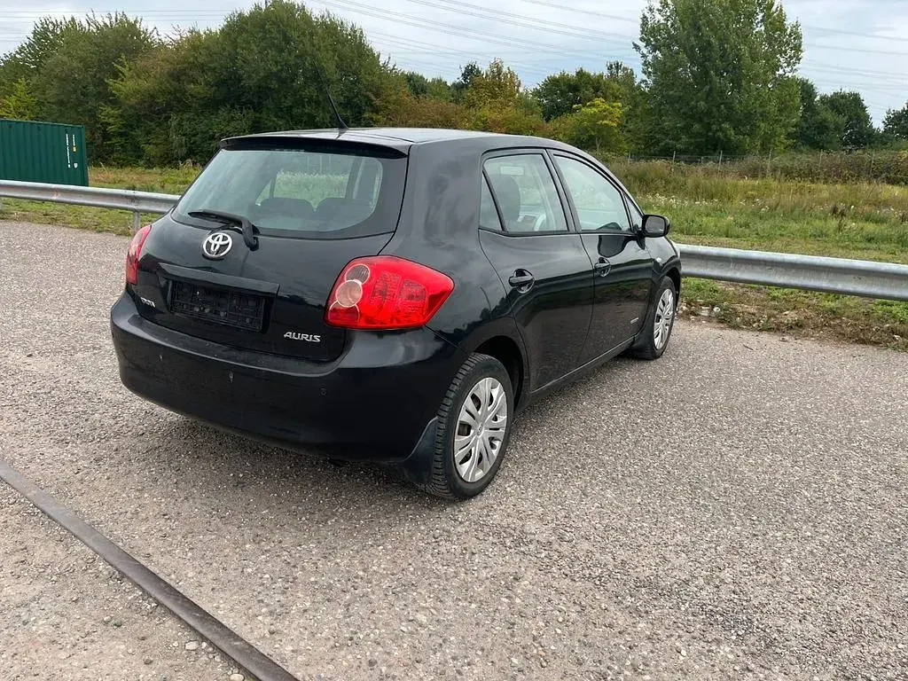 Gebraucht Toyota Auris Sol 97 PS (71 kW) 2007 Schwarz Kleinwagen