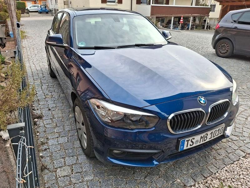 Gebraucht BMW 116 Urban Line 116 PS (85 kW) 2017 Blau Kleinwagen