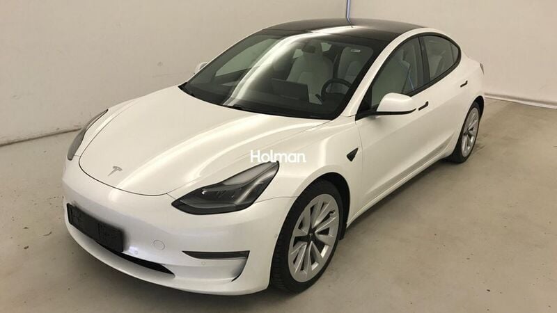 Weiß Gebraucht 2021 Tesla Model 3 Long Range Limousine | 23.788 € (Superpreis) - Bild 1/4