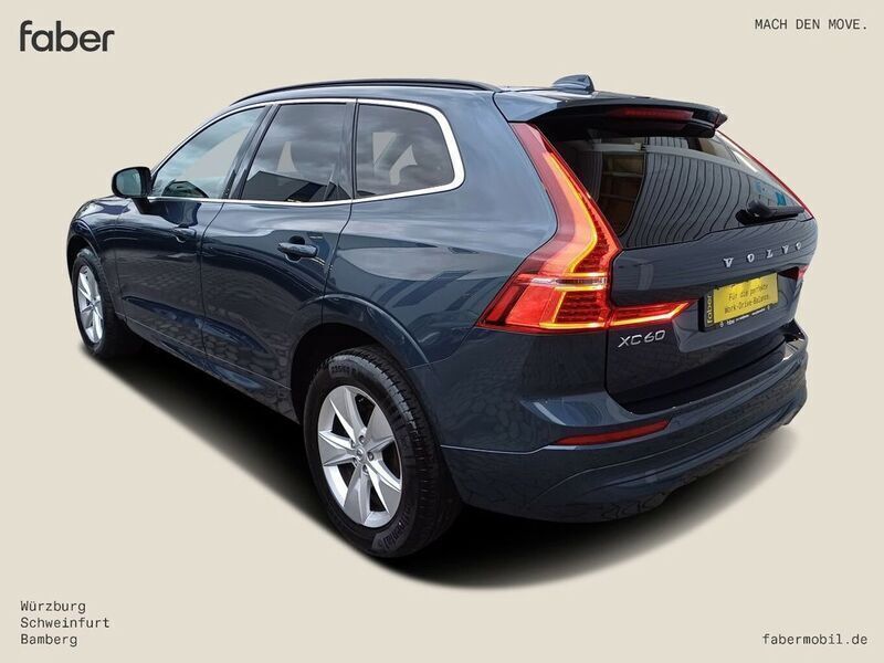 Gebraucht Volvo XC60 Core 197 PS (144 kW) 2022 Blau SUV