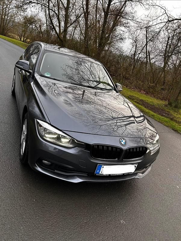 Gebraucht BMW 320 190 PS (139 kW) 2017 Kombi