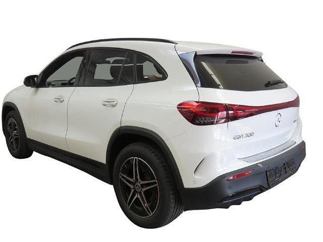 Gebraucht Mercedes EQA300 AMG 167 kW (228 PS) 2023 Weiß unilack polarweiß SUV