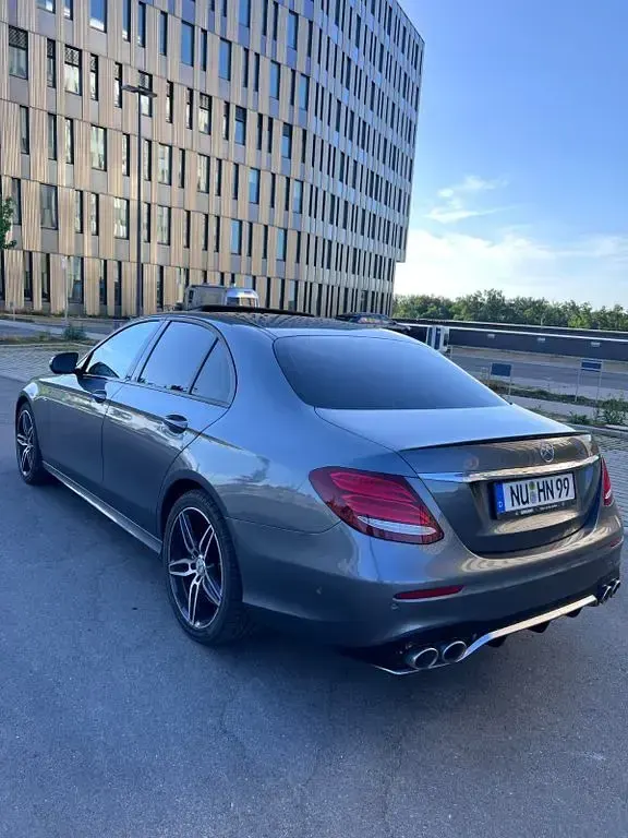 Gebraucht Mercedes E53 AMG AMG 435 PS (319 kW) 2019 Grau Limousine