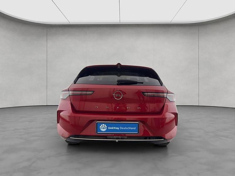 Gebraucht Opel Astra Elegance 131 PS (96 kW) 2023 Kardio rot metallic Limousine