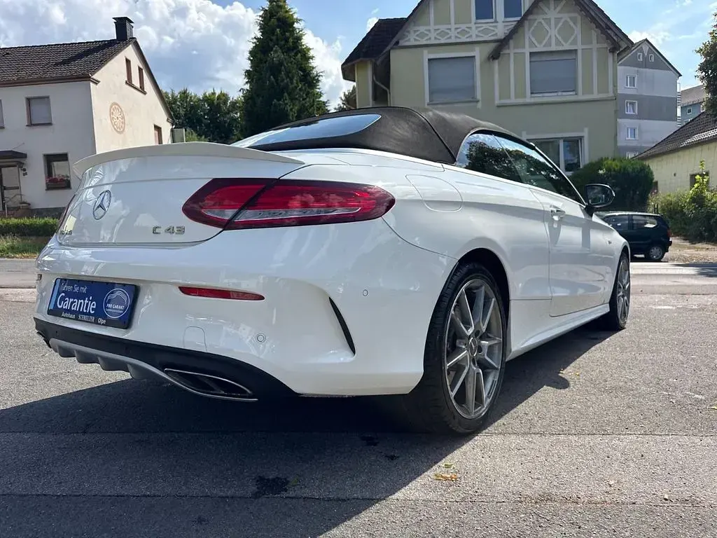 Gebraucht Mercedes C43 AMG AMG 367 PS (269 kW) 2018 Weiß Cabrio