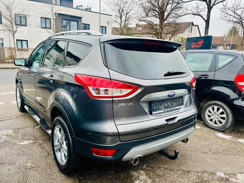 Gebraucht Ford Kuga Titanium 163 PS (119 kW) 2014 Grau SUV