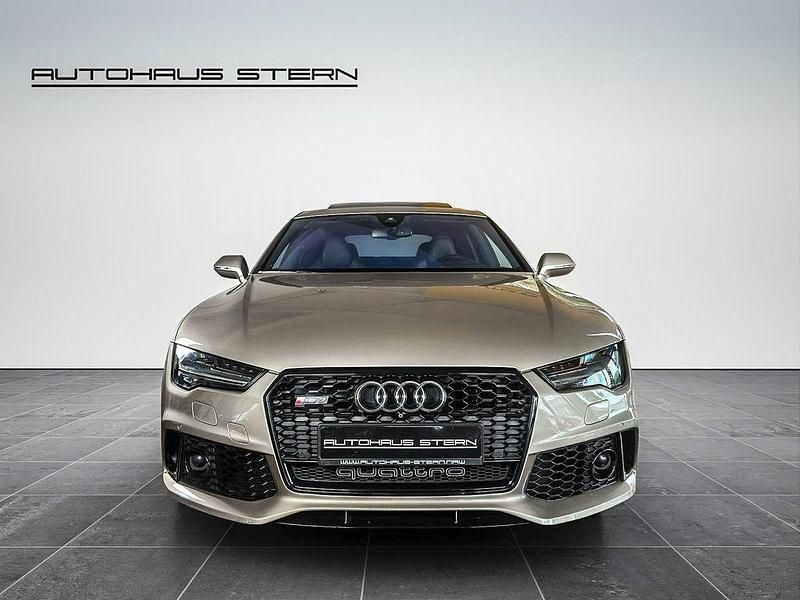 Gebraucht Audi RS7 Ambiente 801 PS (589 kW) 2016 Beige Kleinwagen