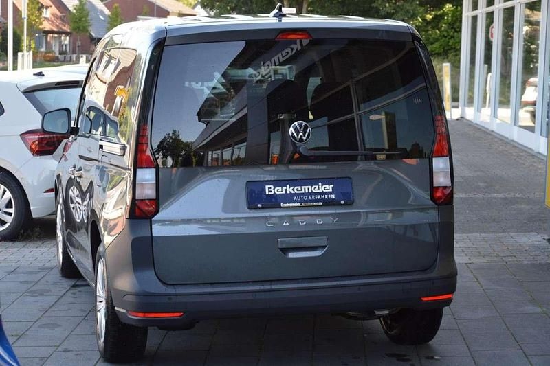 Gebraucht VW Caddy 114 PS (83 kW) 2023 Grau Van / Kleinbus