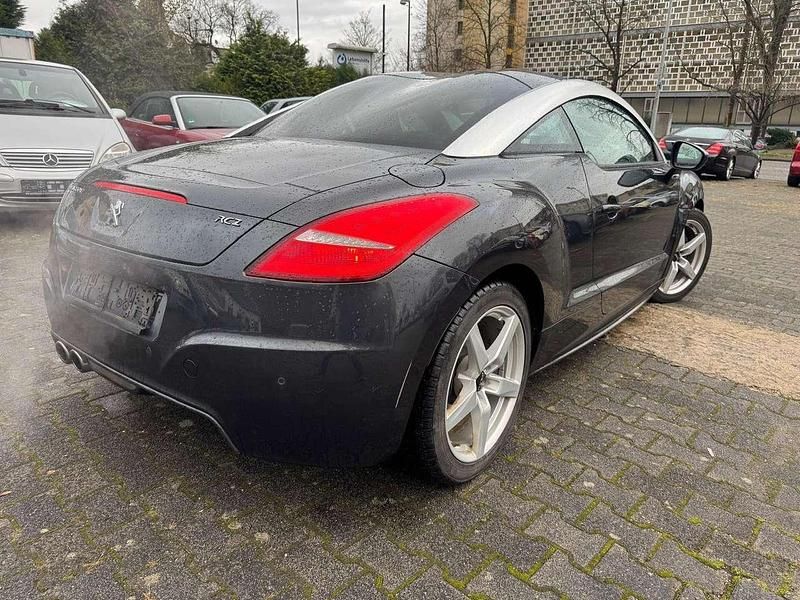 Gebraucht Peugeot RCZ Basis 156 PS (114 kW) 2010 Grau haria/metallic schutzlack Coupé