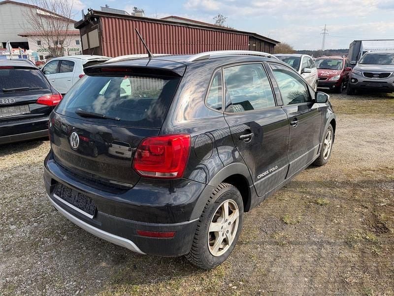 Gebraucht VW Polo Cross 105 PS (77 kW) 2012 Schwarz Kleinwagen