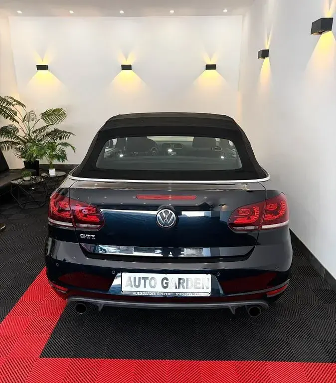 Gebraucht VW Golf Cabriolet GTI 211 PS (155 kW) 2015 Deep black perleffekt Cabrio