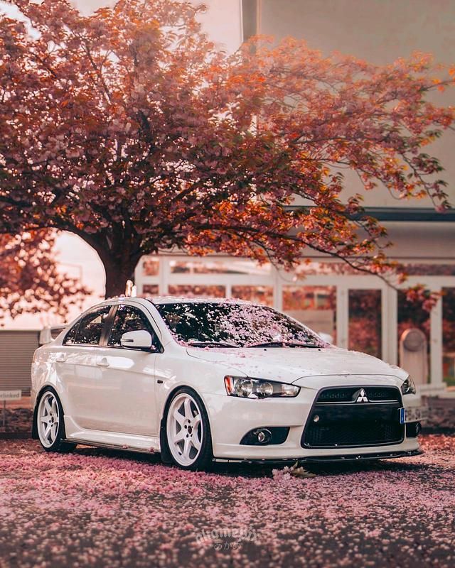 Weiß Gebraucht 2015 Mitsubishi Lancer Limousine | 15.000 € - Bild 1/4