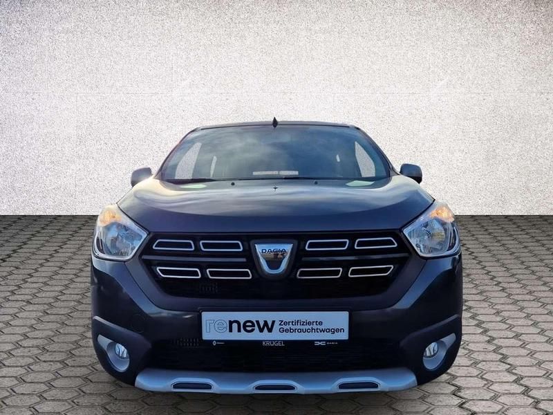 Gebraucht Dacia Lodgy Stepway 131 PS (96 kW) 2022 Kometengrau metallic Van / Kleinbus