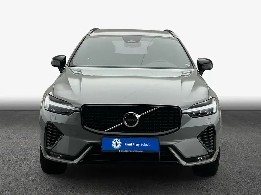 Gebraucht Volvo XC60 Plus 197 PS (144 kW) 2024 Grau SUV