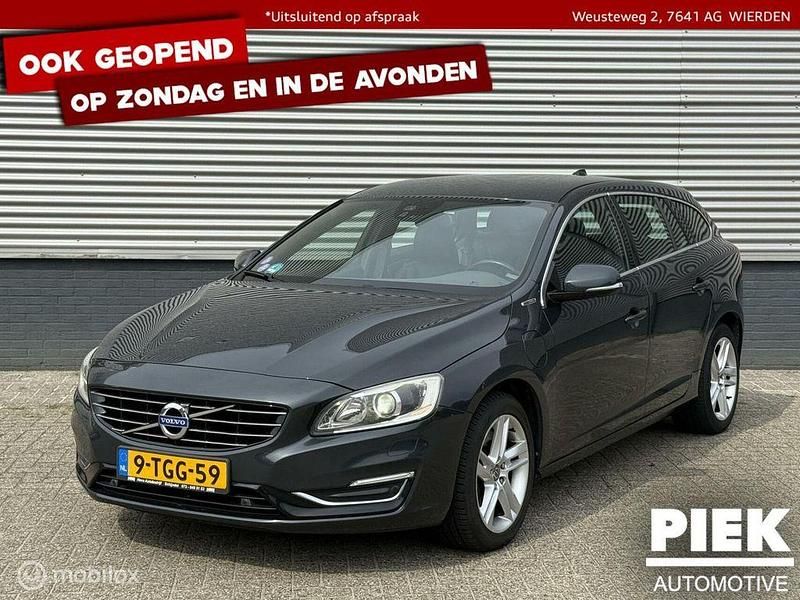 Gebraucht Volvo V60 Summum 215 PS (158 kW) 2013 Grau Kombi