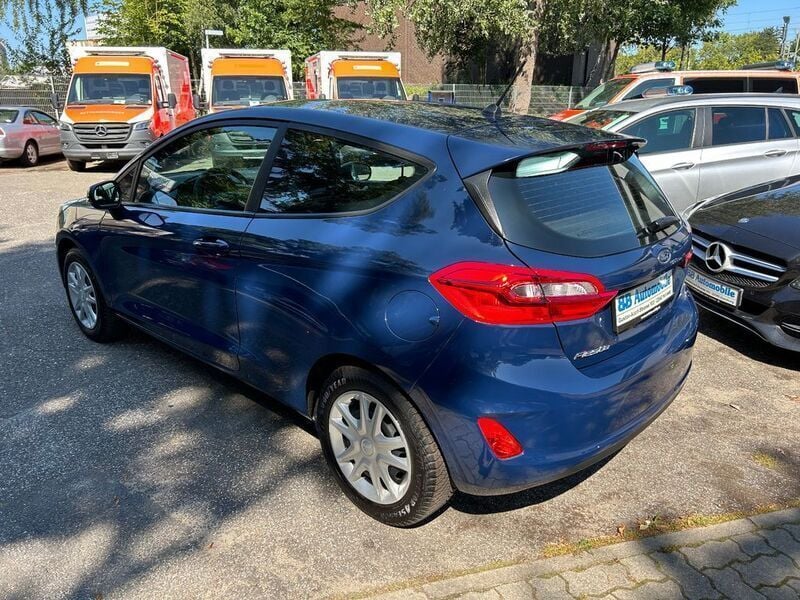 Gebraucht Ford Fiesta Trend 71 PS (52 kW) 2019 Blau Kleinwagen