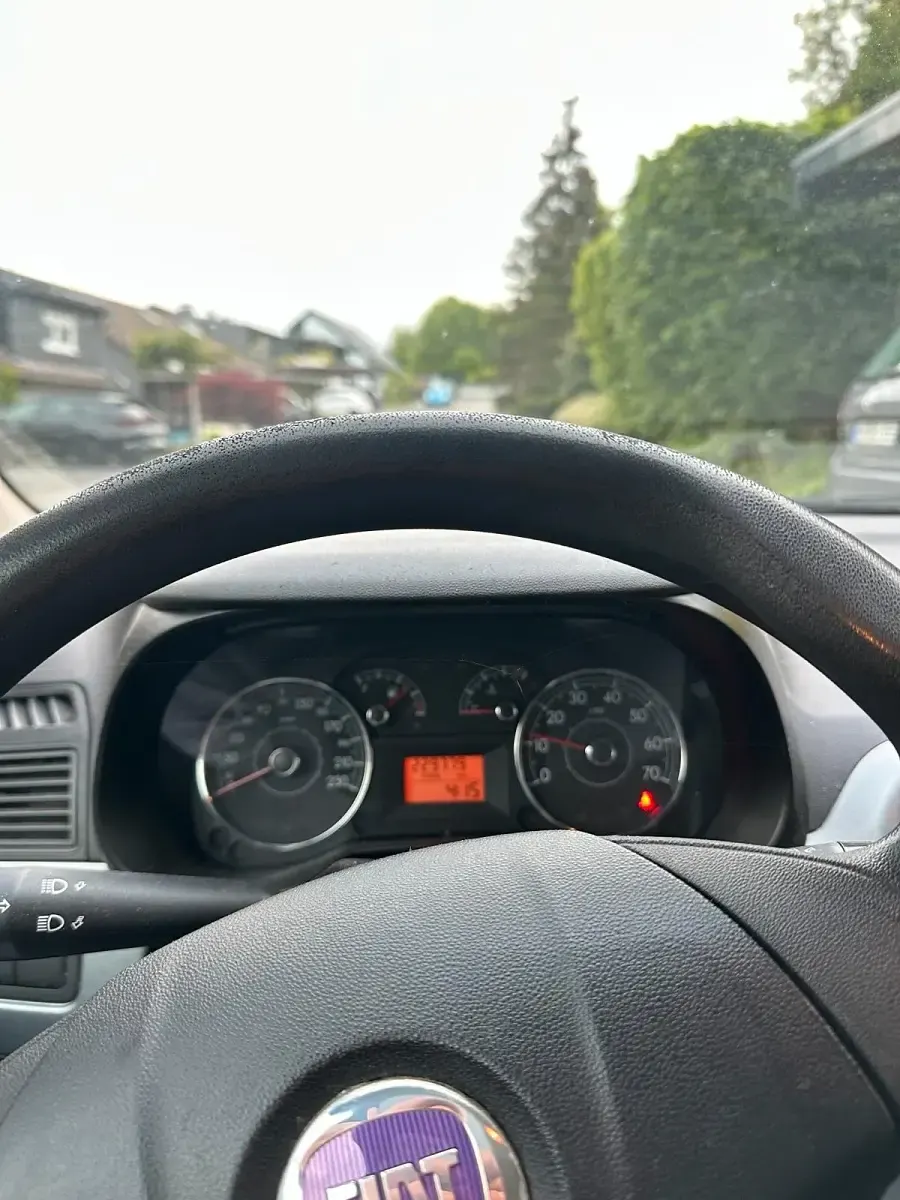 Gebraucht Fiat Punto 65 PS (47 kW) 2006 Rot Kleinwagen