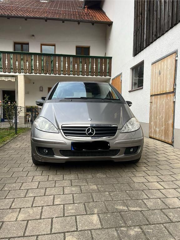 Grau Gebraucht 2007 Mercedes A170 Elegance Van / Kleinbus | 1.640 € (Guter Preis) - Bild 1/4