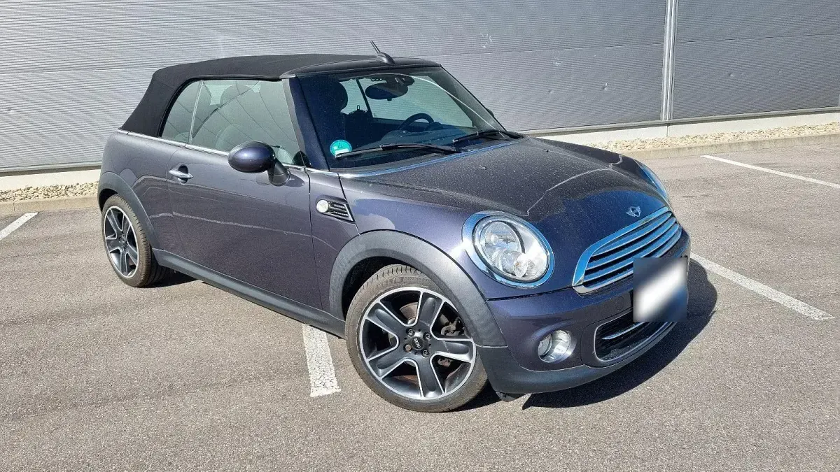 Gebraucht Mini Cooper Cabriolet 122 PS (89 kW) 2012 Violet Cabrio